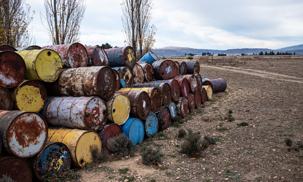 Alza de petroleo agita mercados: Asia cae, Europa retrocede y Wall Street&nbsp;sube