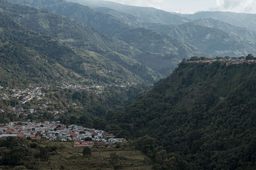 Despliegue militar en Venezuela tras emergencia sísmica sin&nbsp;precedentes